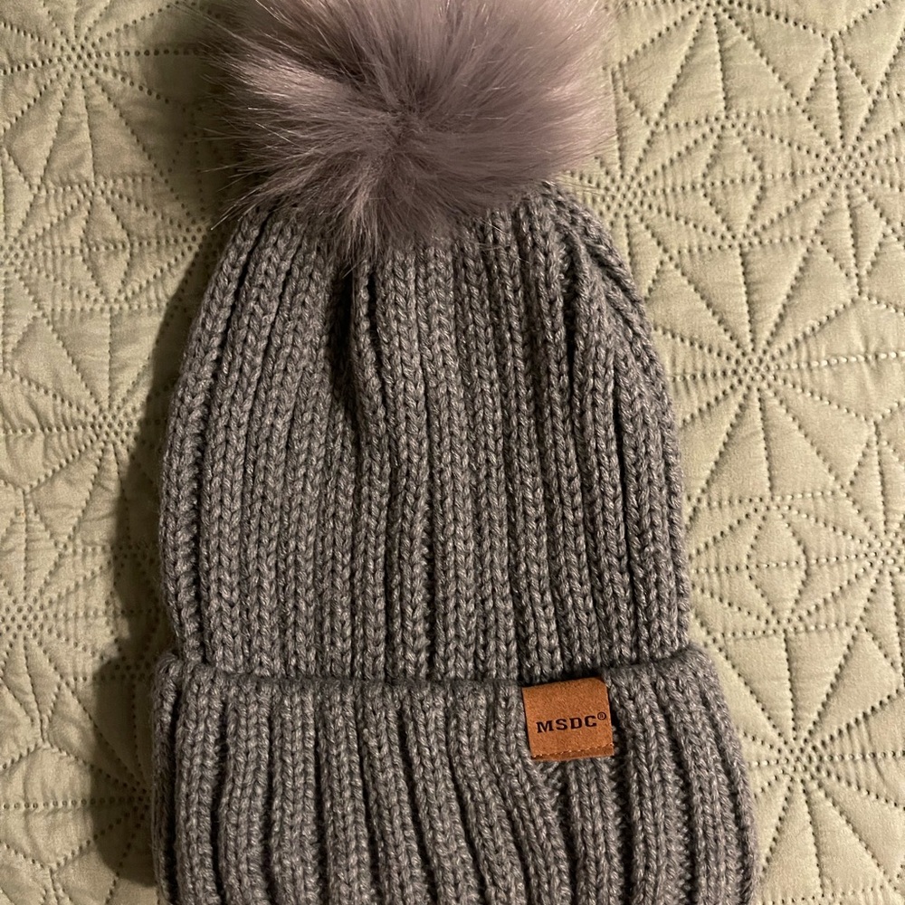 Gray Knit Beanie with Pom-Pom